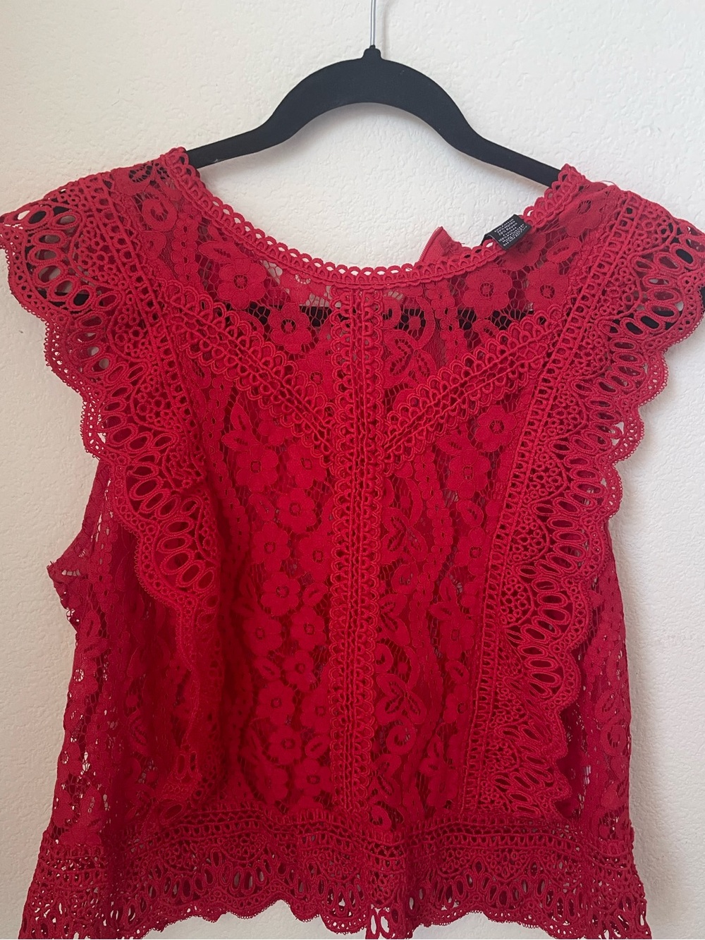 Red Lace flutter Sleeve Women's Top